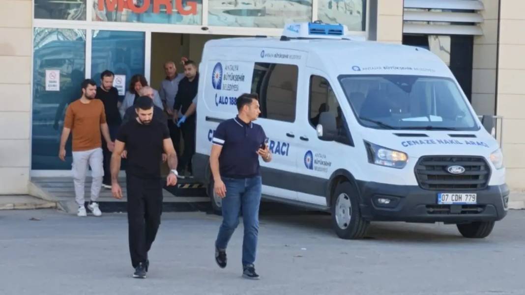 Antalya’da Düğününe Günler Kala Cenazesi Geldi! 3